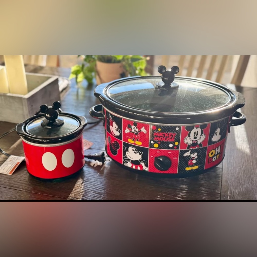 Mickey Mouse Slow Cooker Set